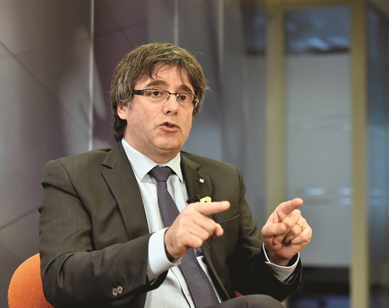 Justiça alemã decide a partir de hoje eventual extradição de Puigdemont Justiça alemã decide a partir de hoje eventual extradição de Puigdemont